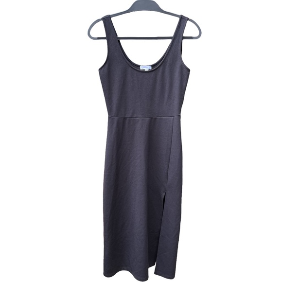 Leith Scoop Neck Midi Dress with Slit - Picture 2 of 7